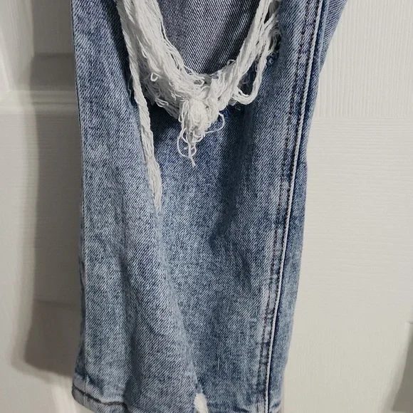 Lovervet By: Vevet "Love At First Sight" Midrise Cropped Jeans Sz.29/9 - Picture 5 of 11